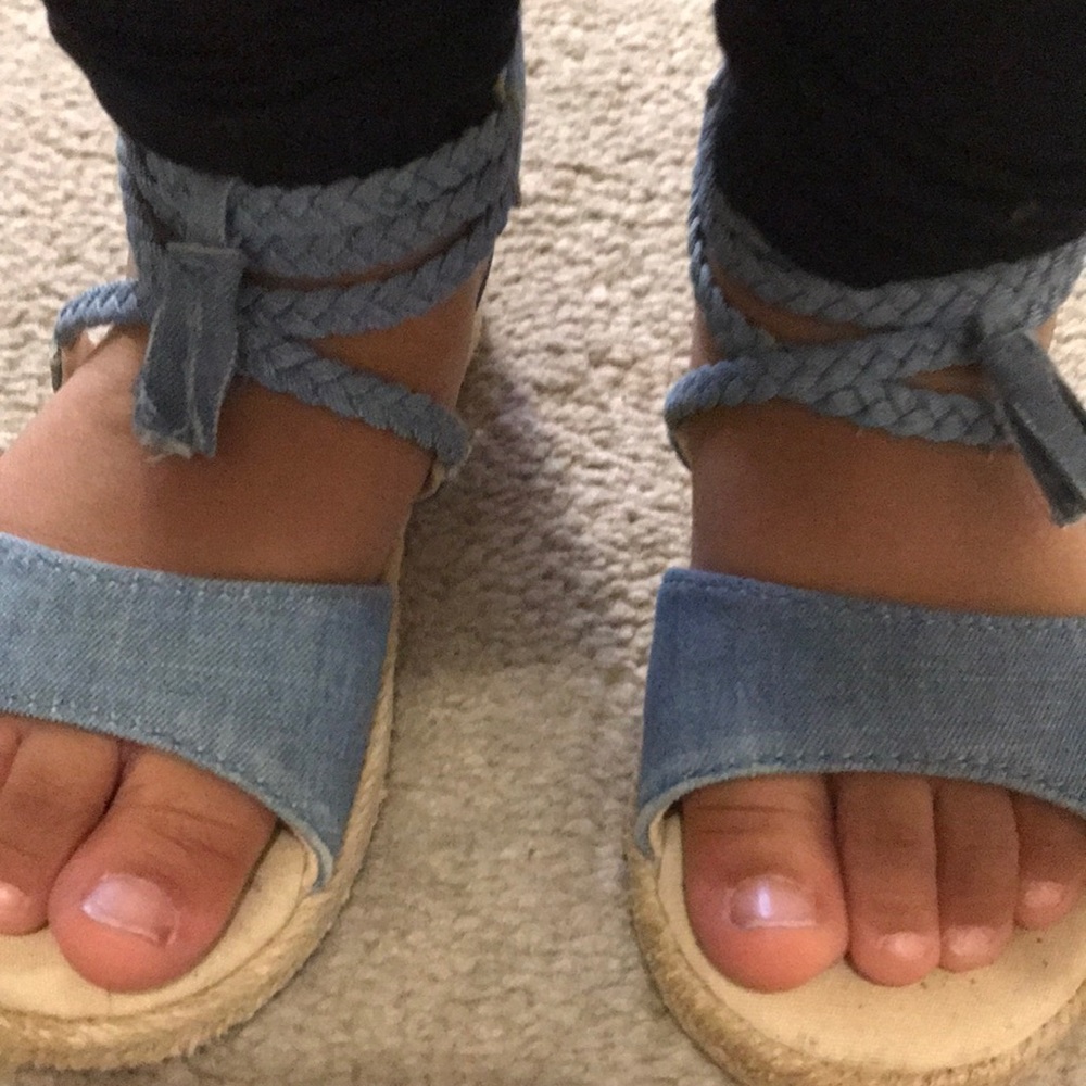 2/$13 Blue sandals